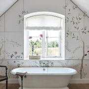 The Tay Cast Iron Skirted Bath Tub