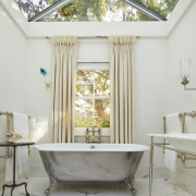 The Swale Cast Iron Bath Tub With Ball & Claw Feet