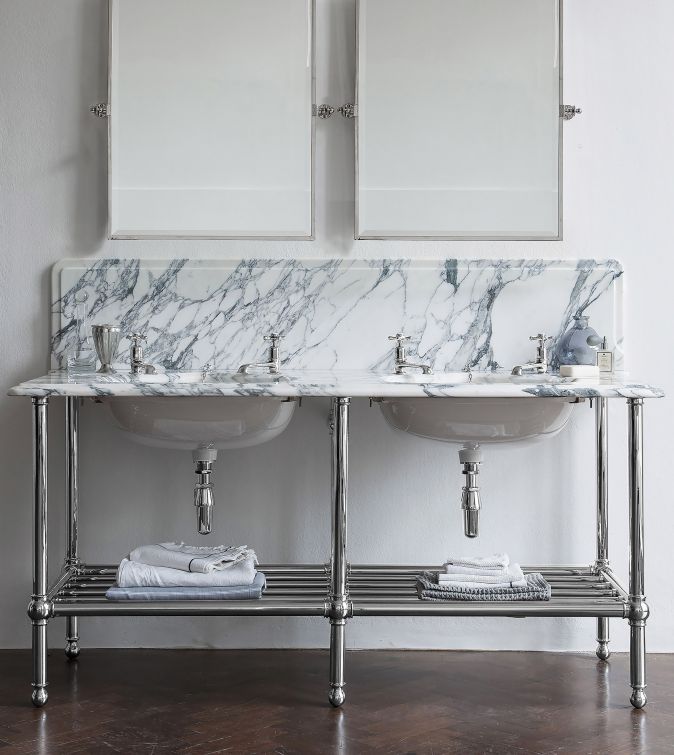 The Double Crake In White Arabescato Marble in chrome finish