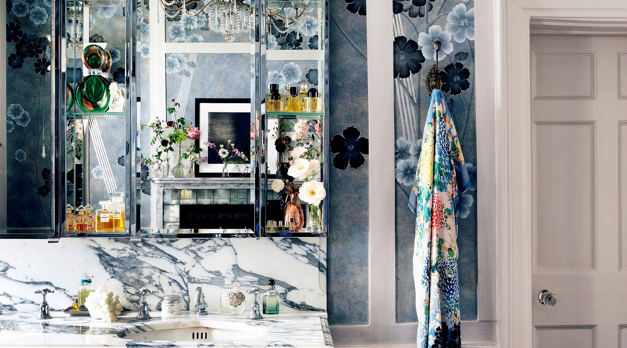 Inside Kate Moss’ Bathroom | London