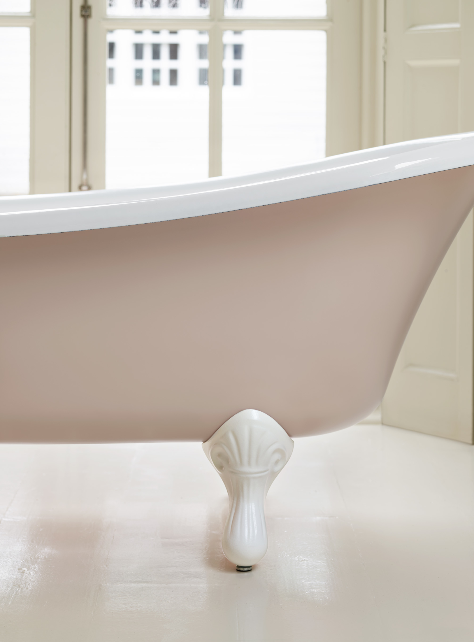 The Whitewater Bath Tub Drummonds Bathrooms