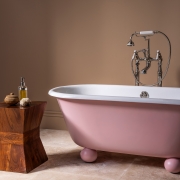 The Dee Cast Iron Bath Tub With Bun Feet
