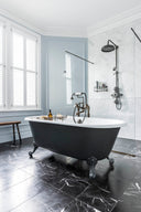 The Swale Cast Iron Bath Tub With Ball & Claw Feet