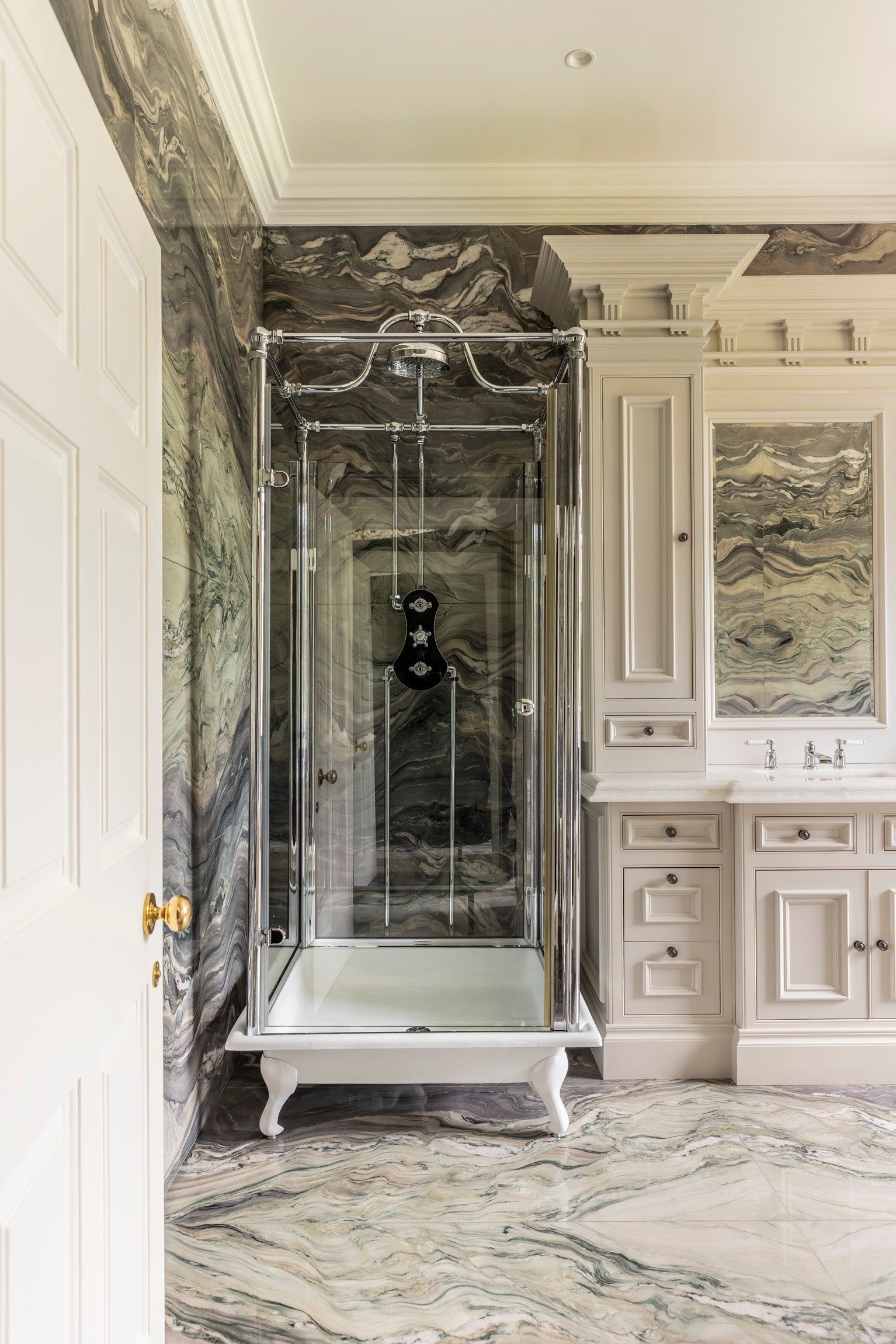 The Spittal Freestanding Shower