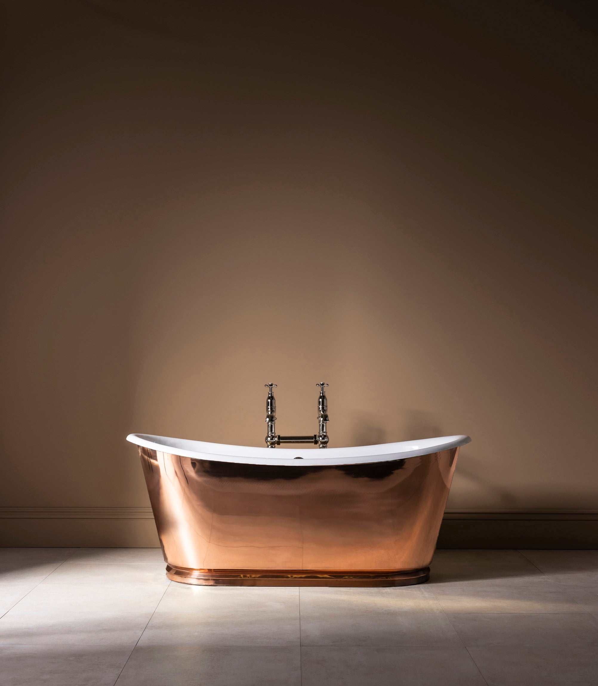 The Polished Copper Usk Bateau Cast Iron Bath Tub