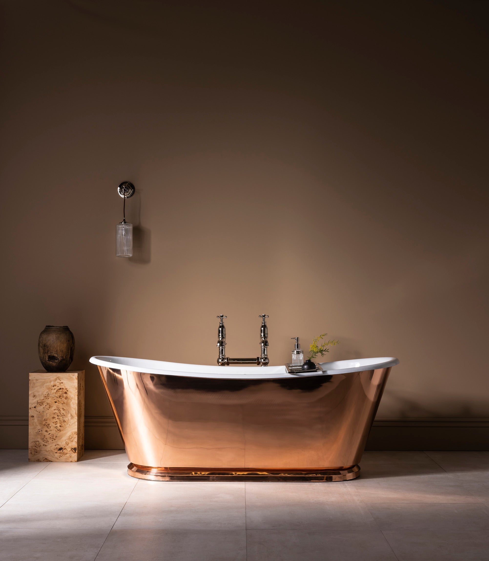 The Polished Copper Wye Bateau Cast Iron Bath Tub