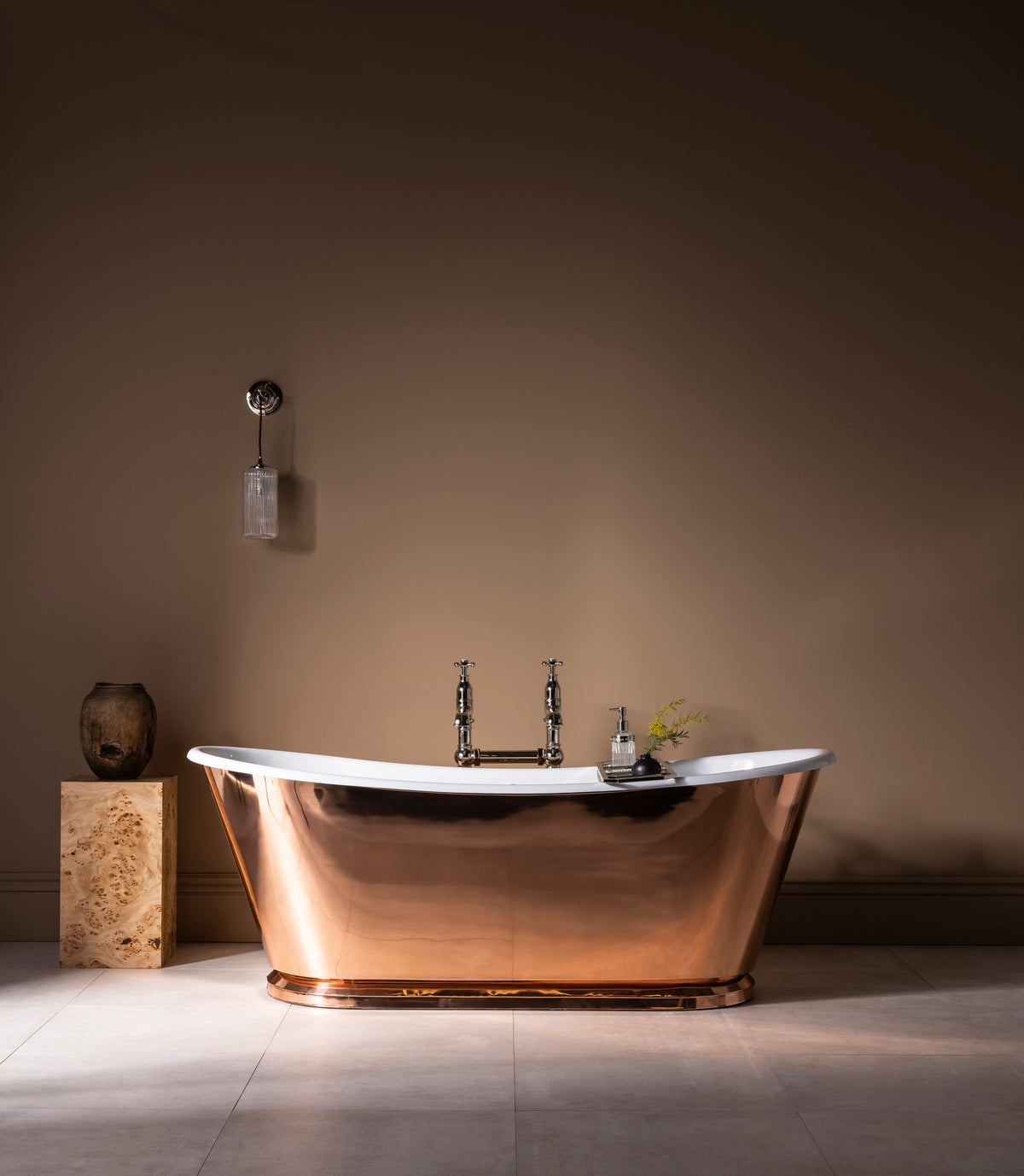 The Polished Copper Wye Bateau Cast Iron Bath Tub