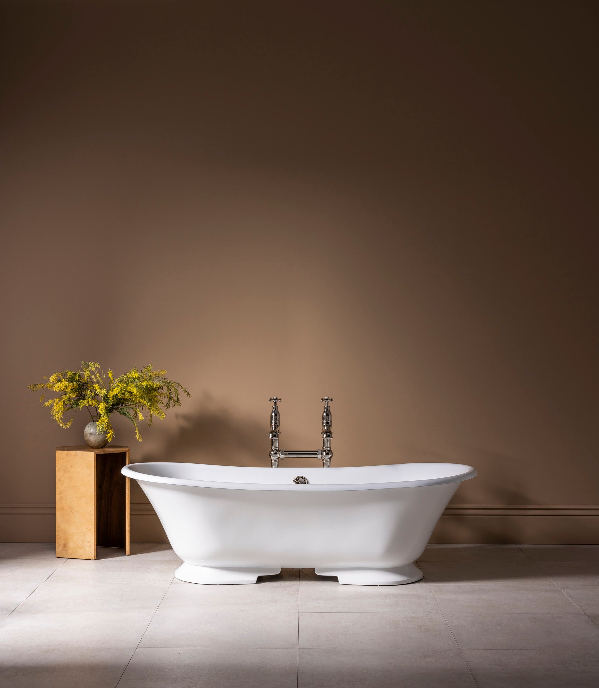 The Serpentine Cast Iron Skirted Bath Tub
