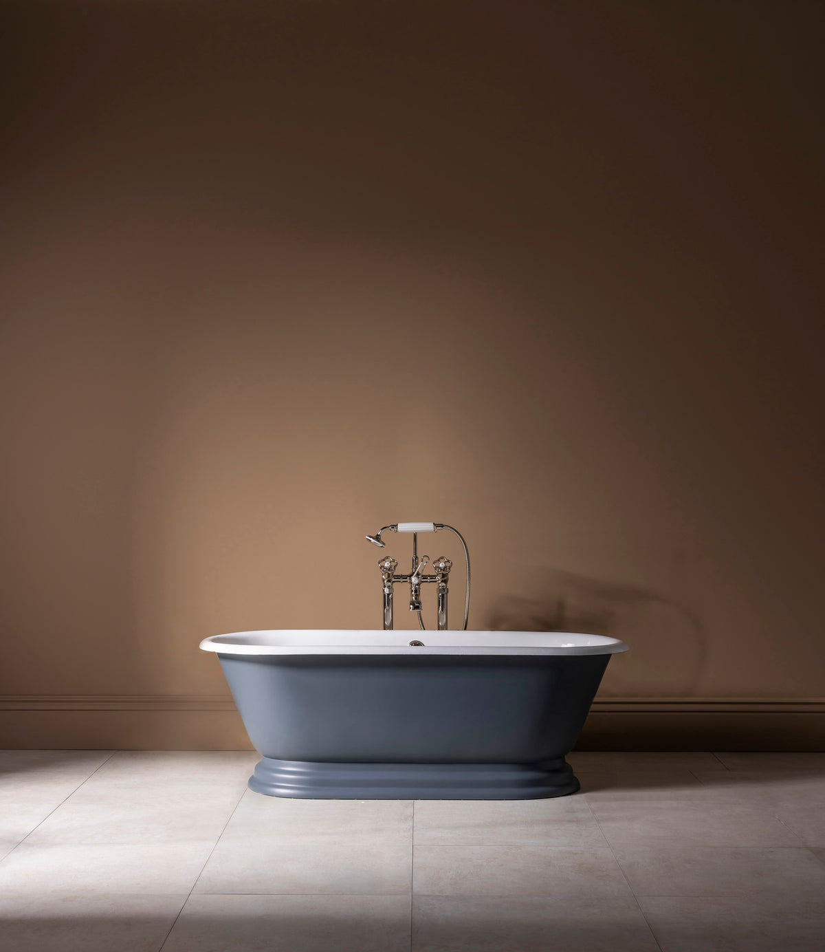 The Regent Bath Tub