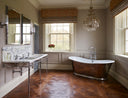 The Wye Large Bateau Cast Iron Bath Tub