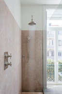 The Classic Hand Shower & Riser Bracket